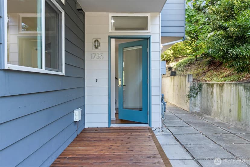 Property photo for 1735 27th Avenue, Seattle photo 23
