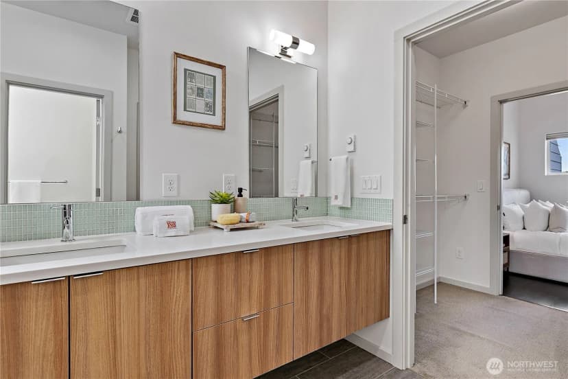 Property photo for 1735 27th Avenue, Seattle photo 17