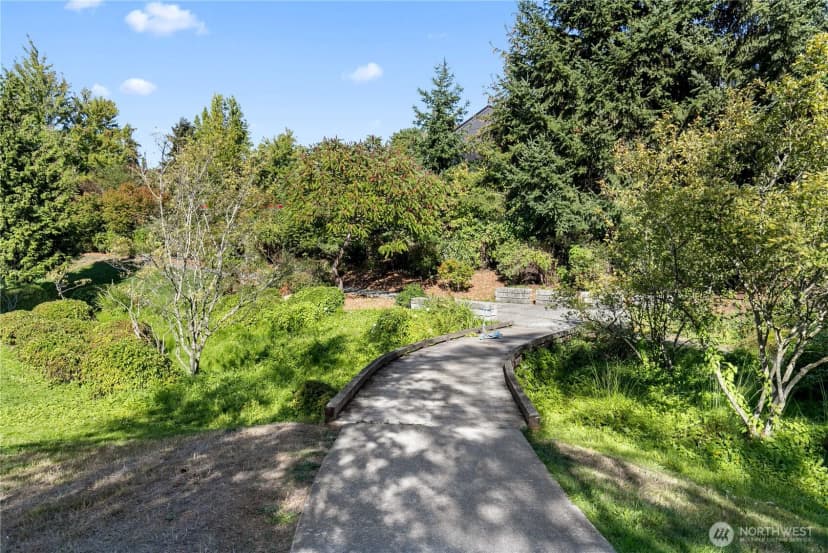Property photo for 1735 27th Avenue, Seattle photo 32