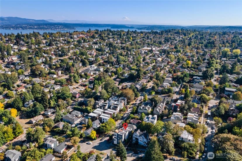 Property photo for 1735 27th Avenue, Seattle photo 25