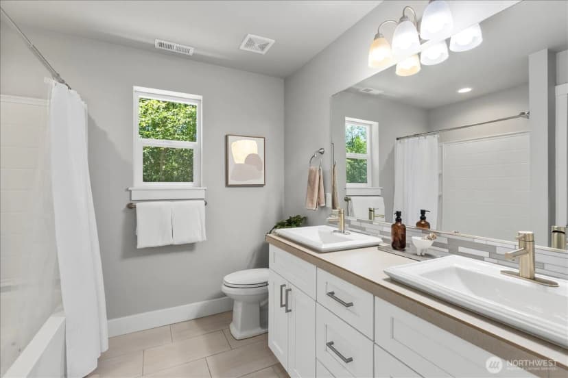Property photo for 15111 Manor Way, Lynnwood photo 34