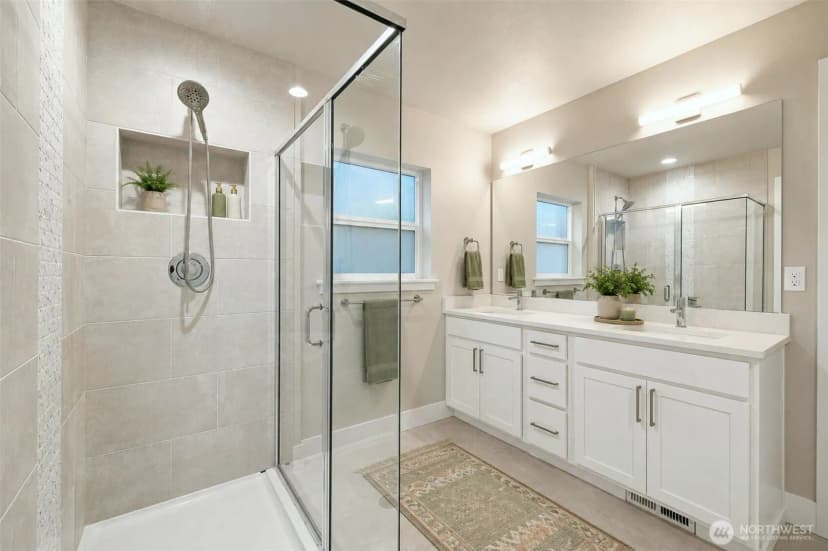 Property photo for 429 Logan Road #2, Lynnwood photo 17