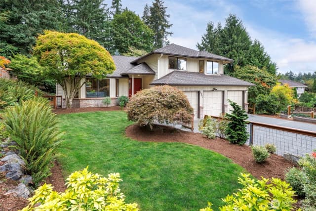 Property photo for 2341 219th Place Sw, Brier
