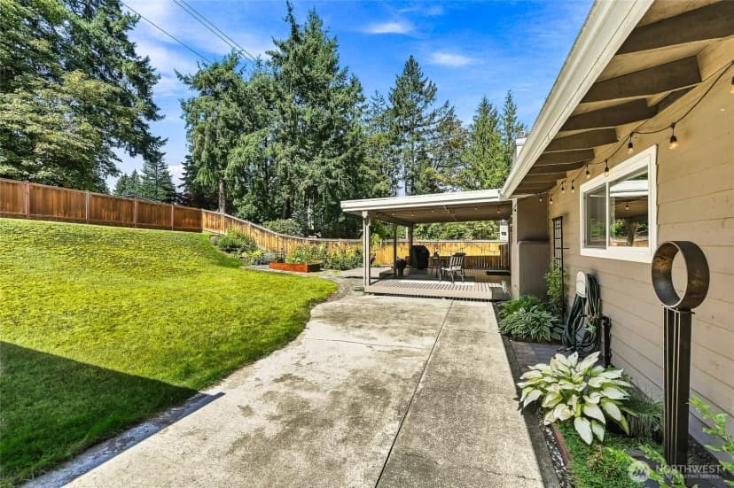 Property photo for 14009 Ne 74th Street, Redmond photo 34