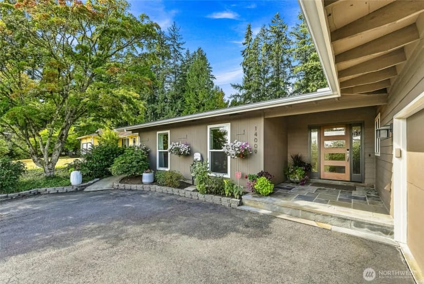 Property photo for 14009 Ne 74th Street, Redmond photo 3