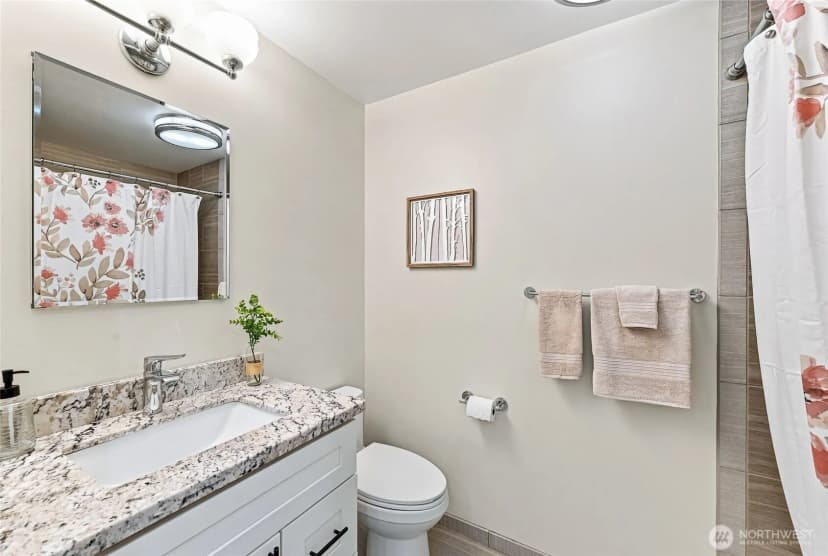 Property photo for 14009 Ne 74th Street, Redmond photo 27