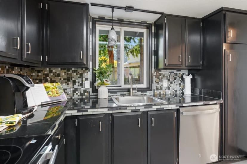 Property photo for 13005 Se 245th Street, Kent photo 10