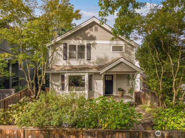 Property photo for 805 33rd Avenue E, Seattle