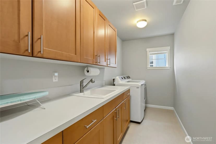 Property photo for 2233 Mill Street Ne, Olympia photo 22