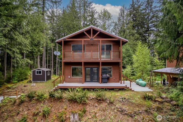 Property photo for 33006 Deer Park Lane, Mount Vernon