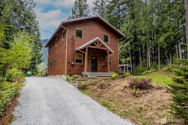 Property photo for 33006 Deer Park Lane, Mount Vernon photo 3