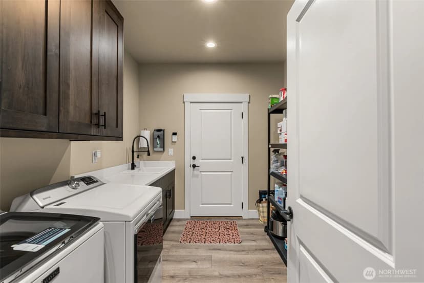 Property photo for 2659 Parkette St Se, East Wenatchee photo 32