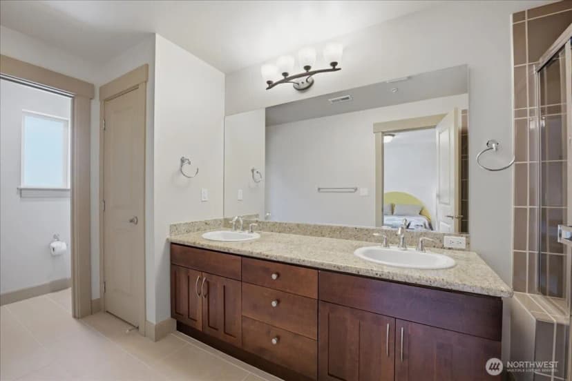 Property photo for 2115 201st Place Se #a4, Bothell photo 13