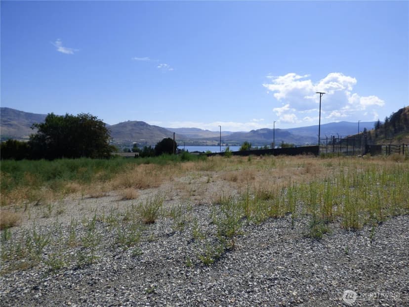 Property photo for 17 Swann Lane, Oroville photo 3