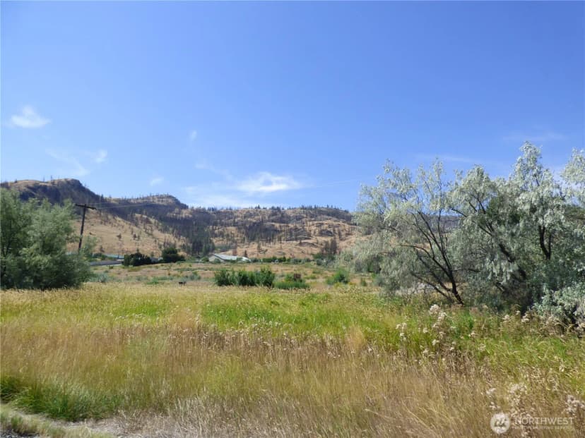 Property photo for 17 Swann Lane, Oroville photo 16