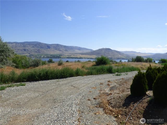 Property photo for 17 Swann Lane, Oroville photo 4