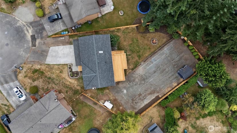 Property photo for 5330 158th Place Sw, Edmonds photo 36