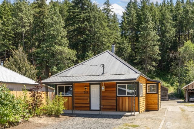 Property photo for 513 Marie Avenue, South Cle Elum photo 2