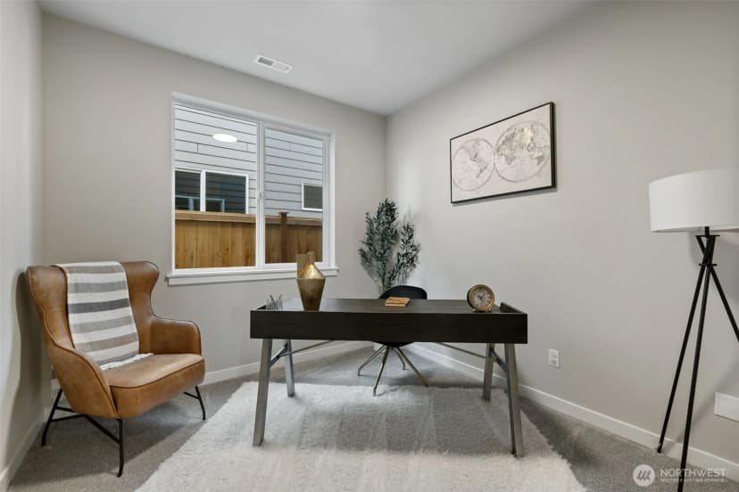 Property photo for 14316 Ash Way #a, Lynnwood photo 3