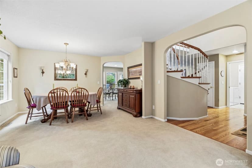 Property photo for 105 Inglewood Park, Longview photo 3