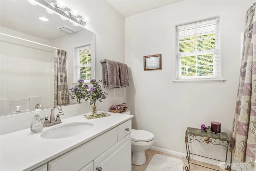 Property photo for 105 Inglewood Park, Longview photo 18