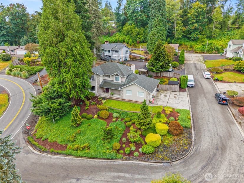 Property photo for 105 Inglewood Park, Longview photo 22