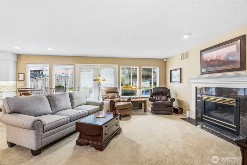 Property photo for 105 Inglewood Park, Longview photo 5