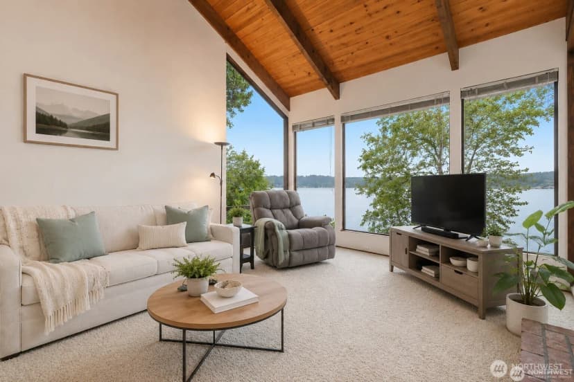 Property photo for 500 W Lake Sammamish Parkway Ne, Bellevue photo 9