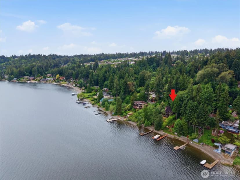 Property photo for 500 W Lake Sammamish Parkway Ne, Bellevue photo 4