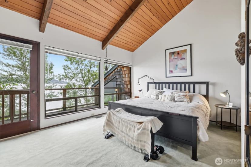 Property photo for 500 W Lake Sammamish Parkway Ne, Bellevue photo 13