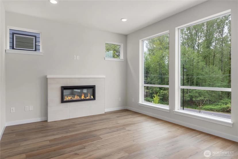 Property photo for 4261 Aberdeen Way Ne, Renton photo 19
