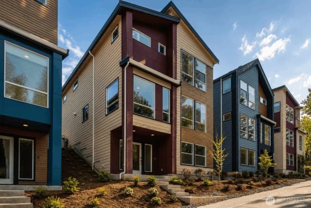 Property photo for 4261 Aberdeen Way Ne, Renton