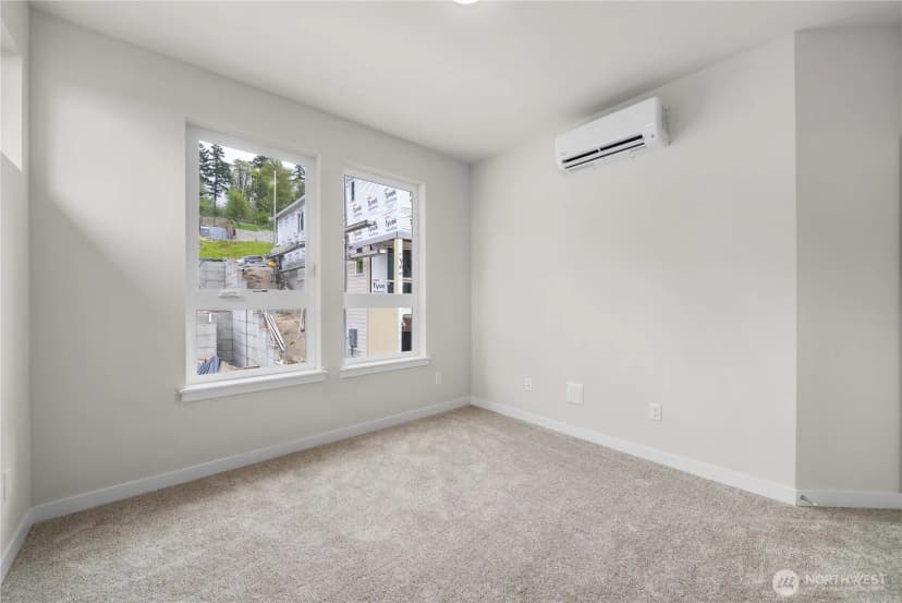Property photo for 4261 Aberdeen Way Ne, Renton photo 35