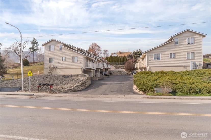 Property photo for 1686 S Mission Street #1, Wenatchee photo 4