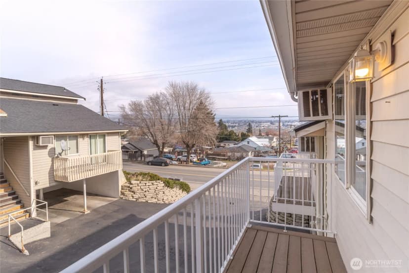 Property photo for 1686 S Mission Street #1, Wenatchee photo 6