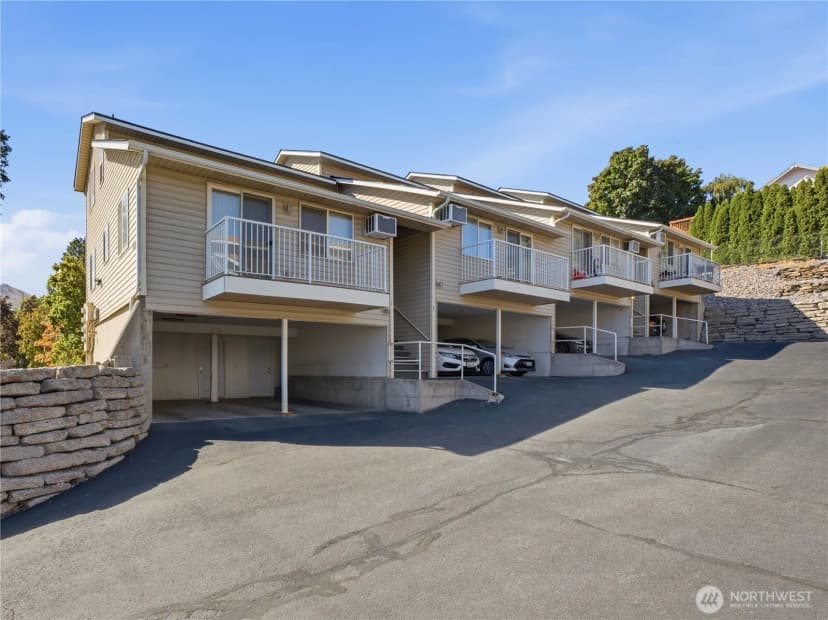Property photo for 1686 S Mission Street #1, Wenatchee