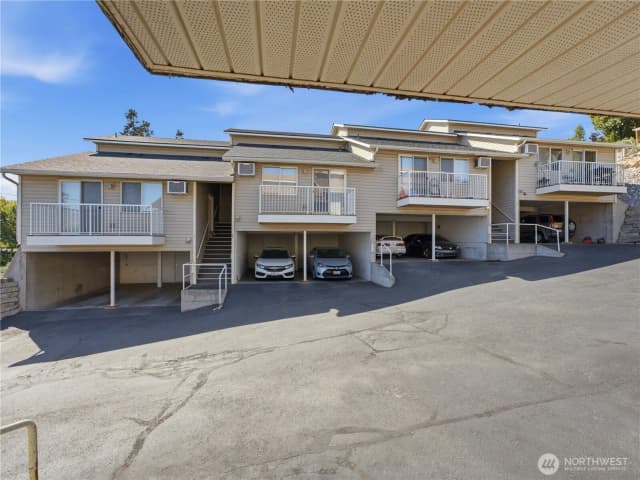 Property photo for 1686 S Mission Street #1, Wenatchee photo 3
