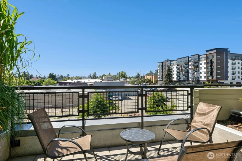 Property photo for 15100 6th Avenue Sw #305, Burien photo 37