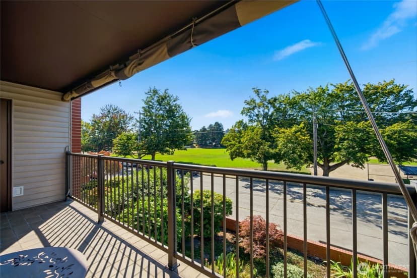 Property photo for 2858 32nd Avenue W #202, Seattle