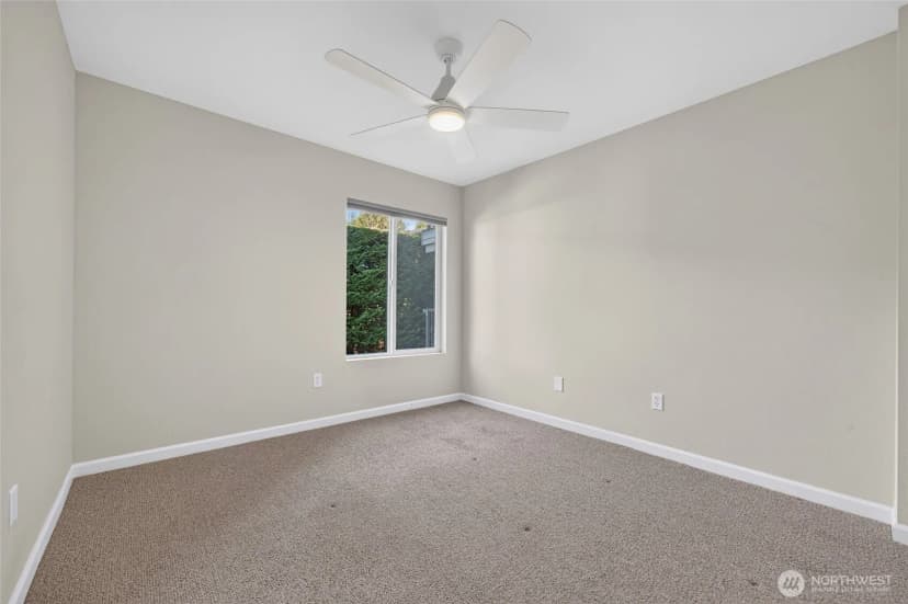 Property photo for 2858 32nd Avenue W #202, Seattle photo 25