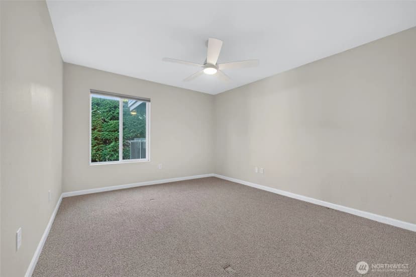 Property photo for 2858 32nd Avenue W #202, Seattle photo 22