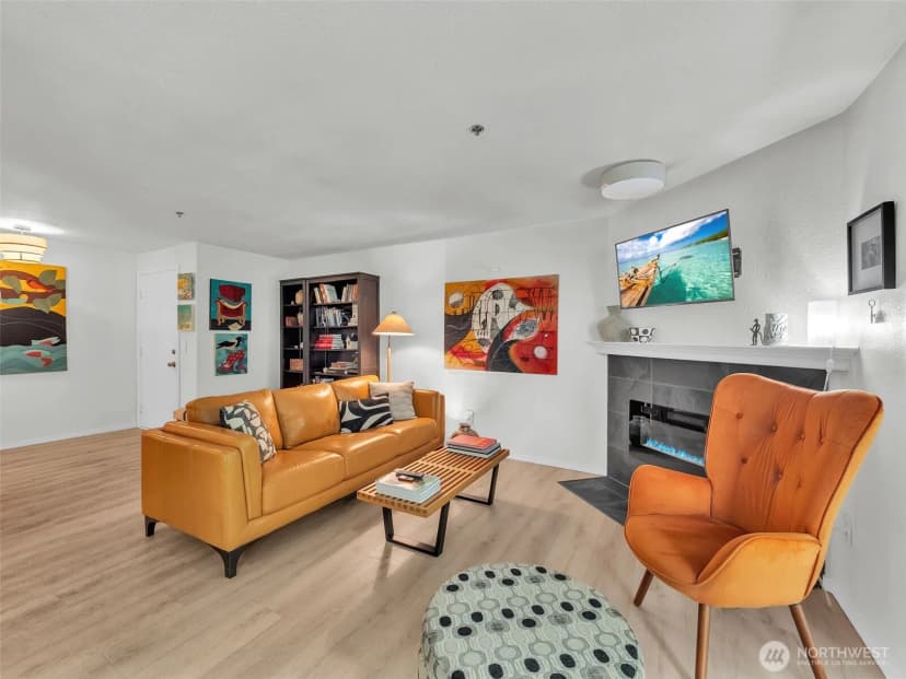 Property photo for 19404 Ne Bothell Way #b104, Bothell photo 11