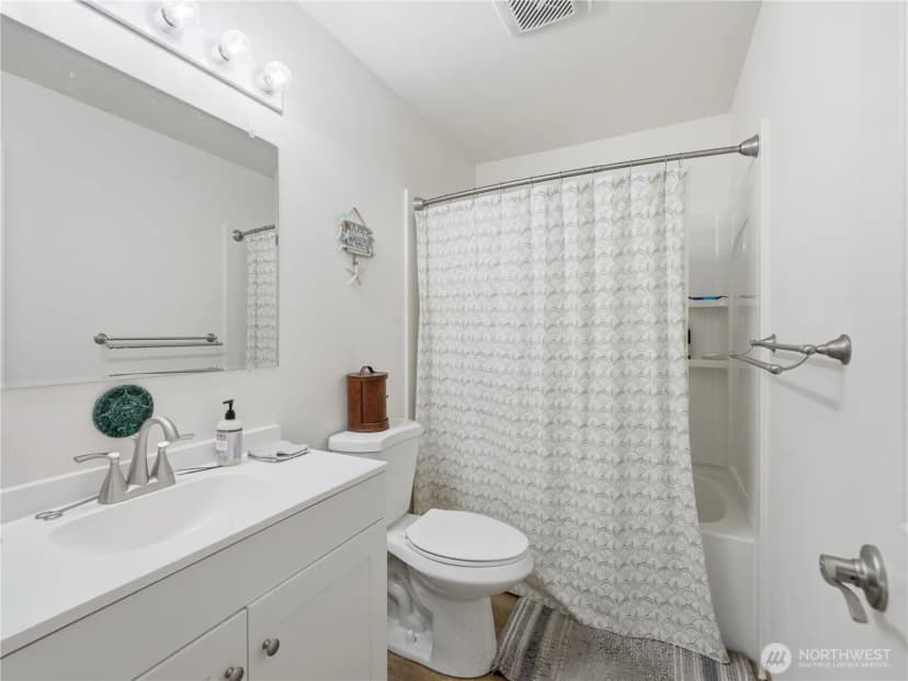 Property photo for 128 S Western Avenue #1, Wenatchee photo 36