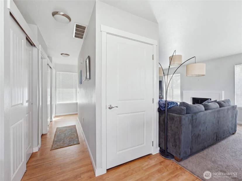 Property photo for 128 S Western Avenue #1, Wenatchee photo 15