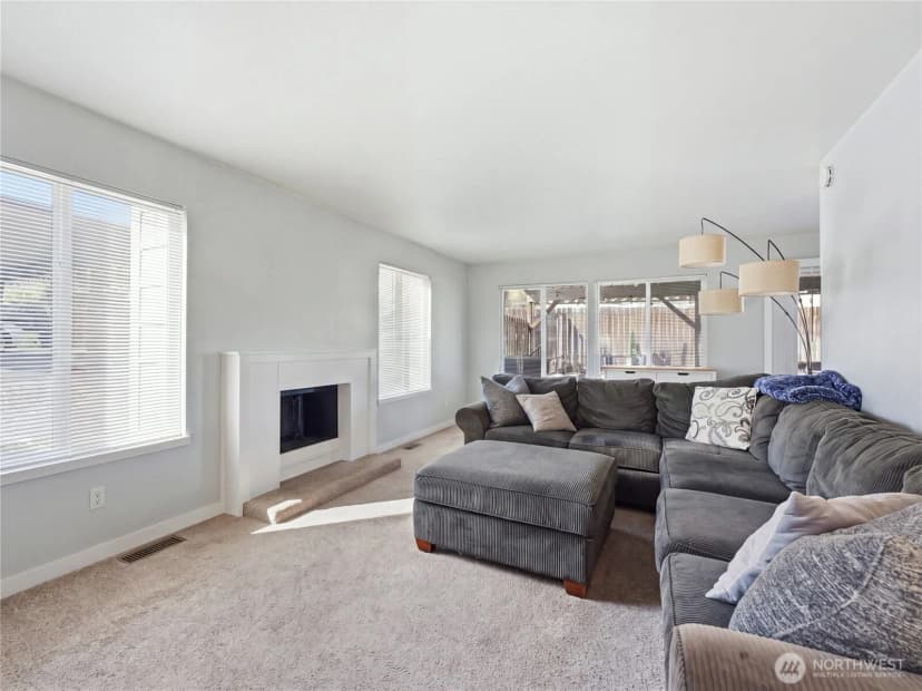 Property photo for 128 S Western Avenue #1, Wenatchee photo 9