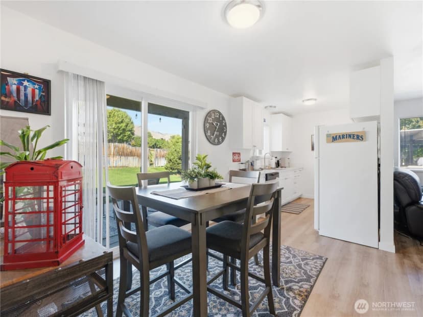 Property photo for 128 S Western Avenue #1, Wenatchee photo 24