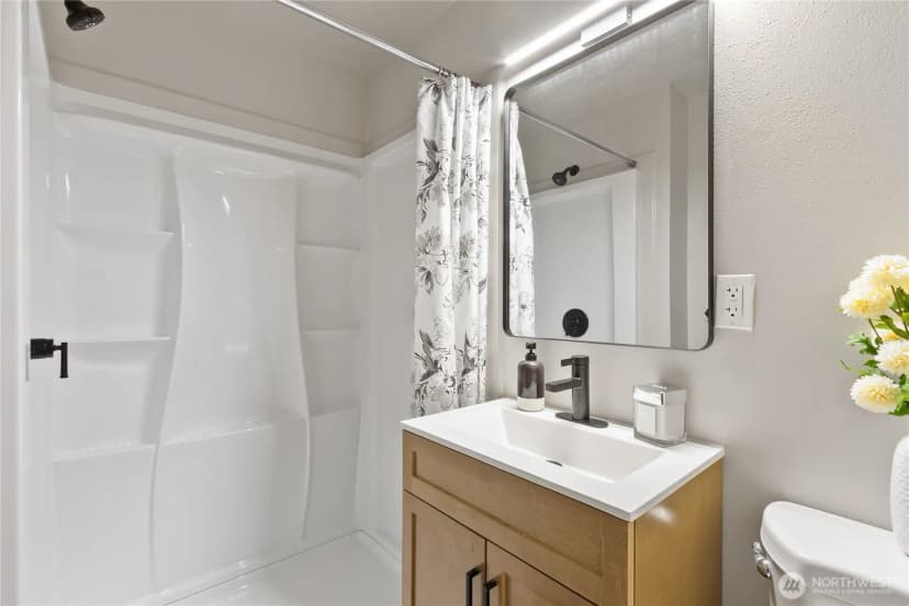 Property photo for 2125 N Highland Street, Tacoma photo 27