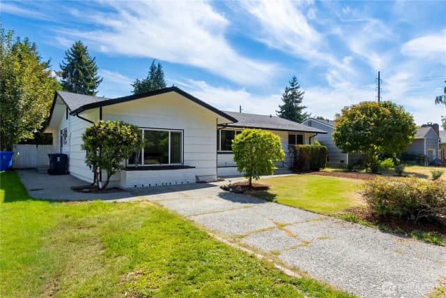 Property photo for 2125 N Highland Street, Tacoma photo 2