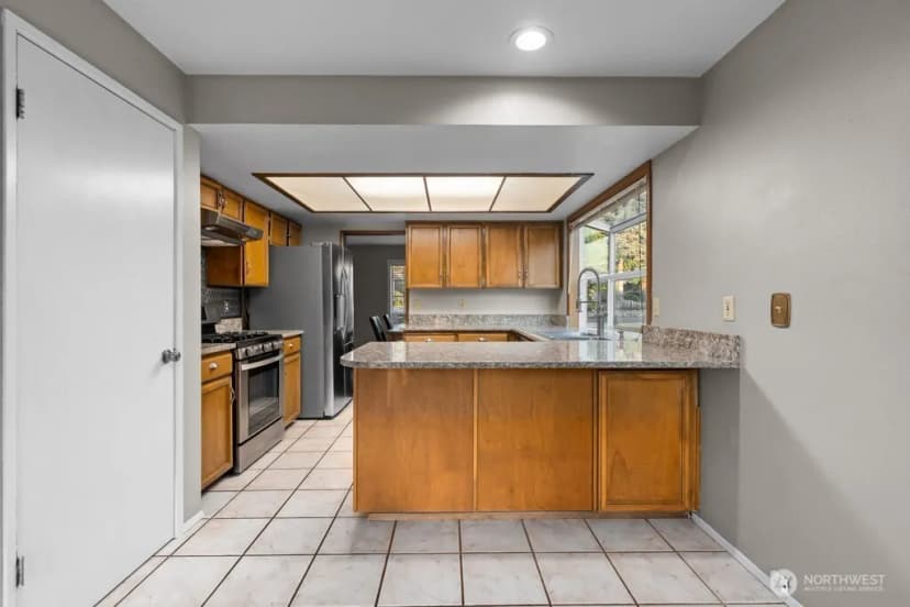 Property photo for 26621 Bristol Court, Kent photo 11