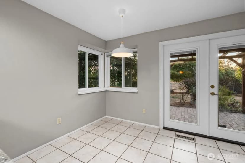 Property photo for 26621 Bristol Court, Kent photo 15